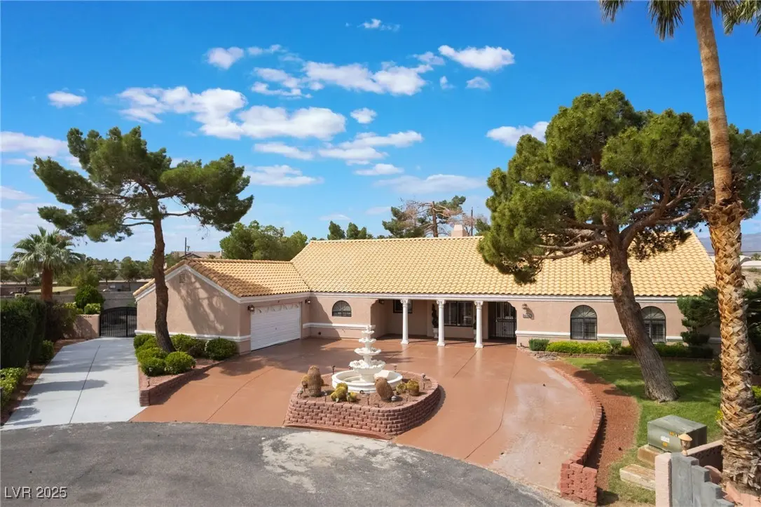 Photo of Listing #2689222