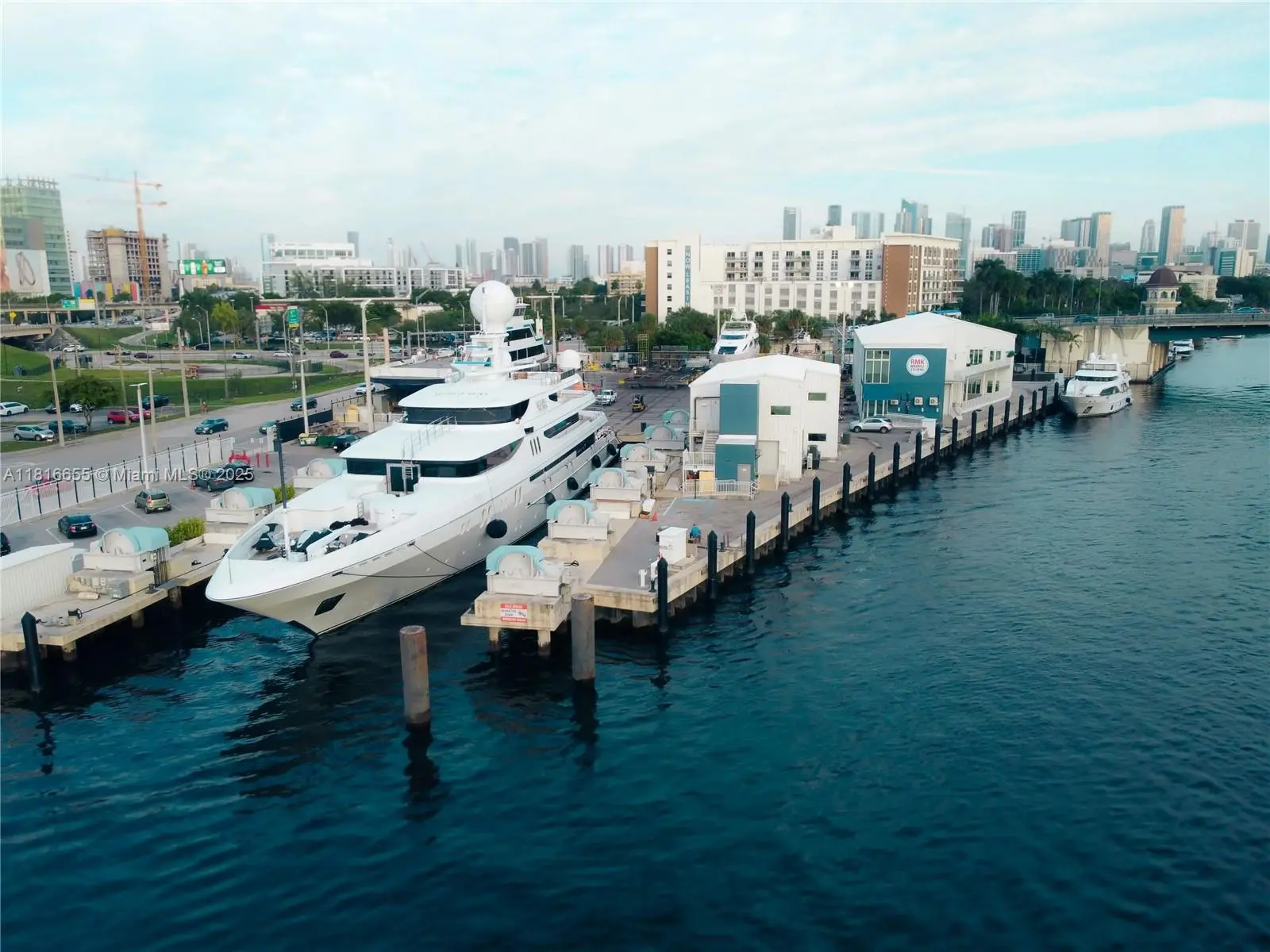 Photo of Listing #A11816655