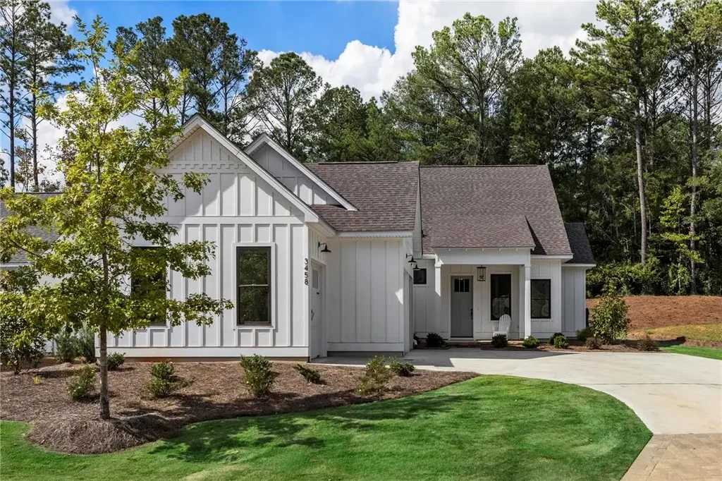 3458 Golden Eagle Ln, Opelika