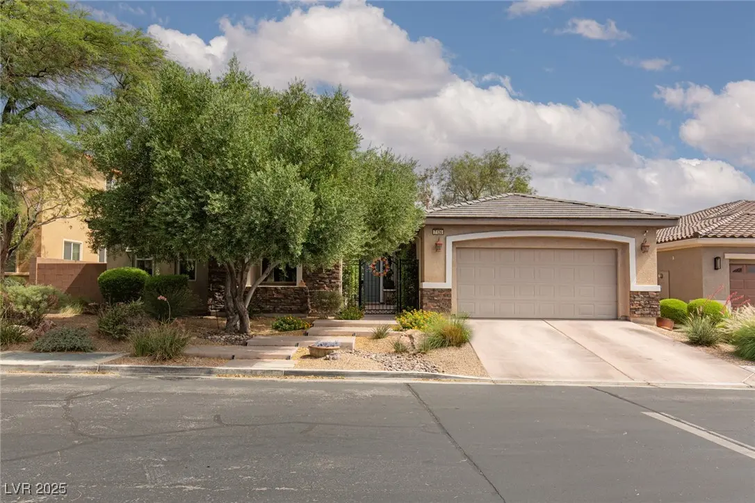 Photo of Listing #2688966