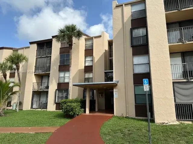 Photo of Listing #A11816607