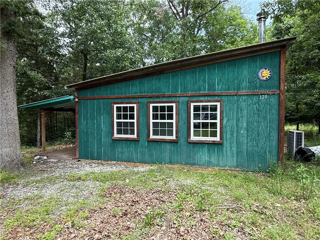 120 Walnut Ridge, Berryville