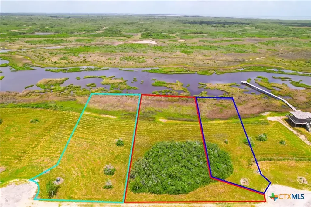 10 Boca Grande Loop, Port O'Connor