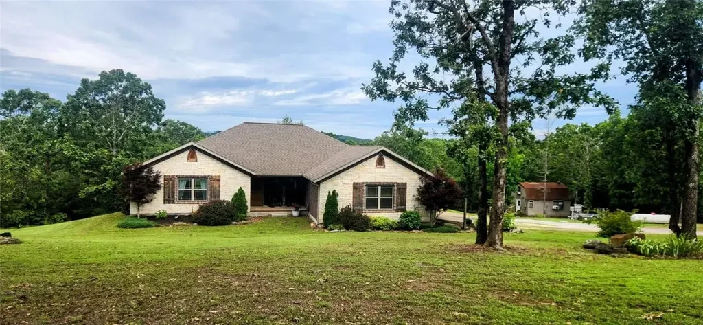 167 Madison 6093, Huntsville