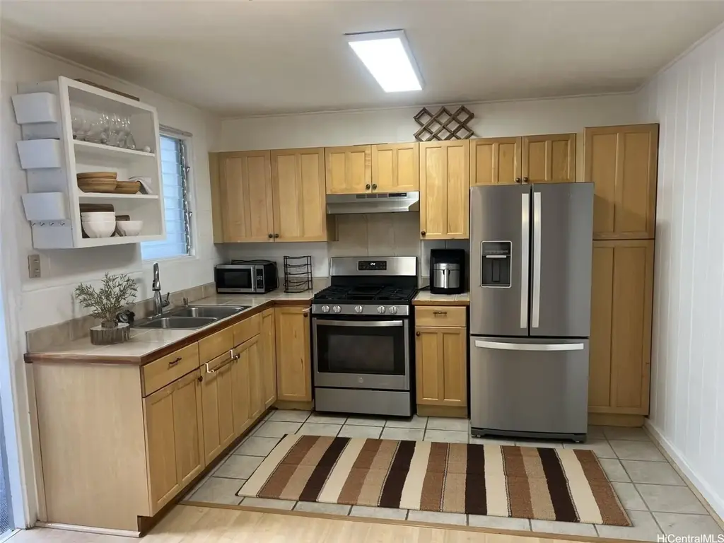 1720 Poki Street # 201, Honolulu