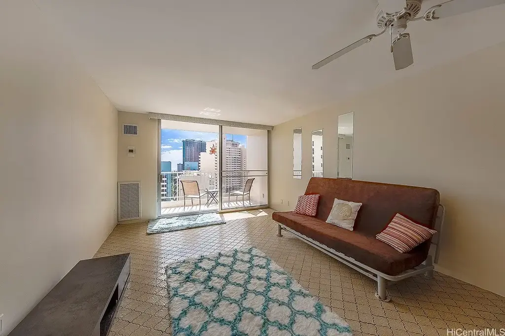 400 Hobron Lane # 1609, Honolulu
