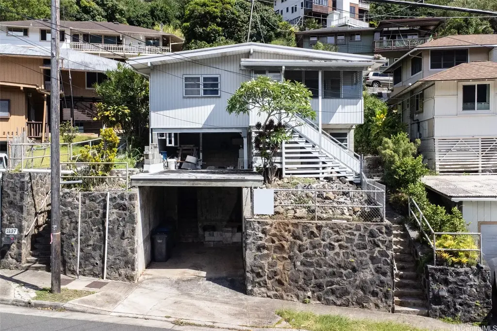 2233 Waiomao Road, Honolulu