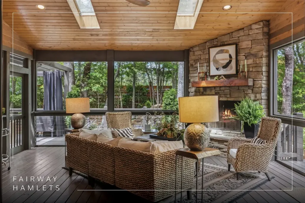 61 Carnoustie Drive, Sapphire