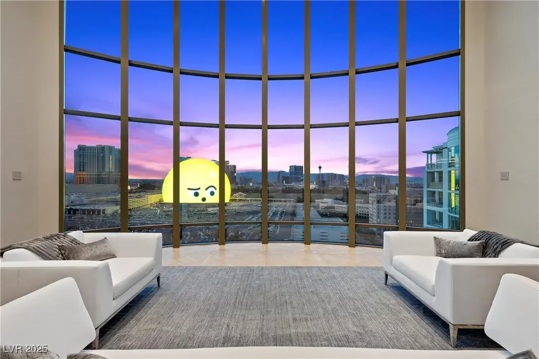 Photo of Listing #2688785