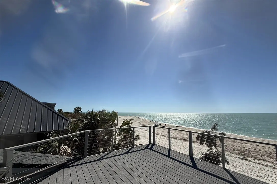 Photo of 484 Gulf Bend Drive, Captiva FL