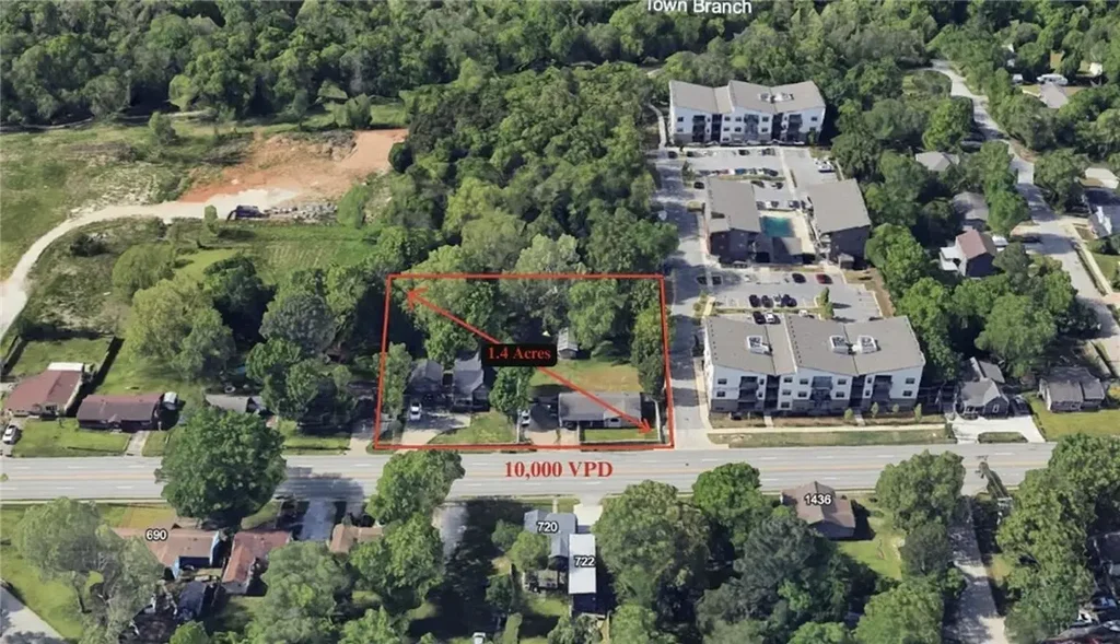 711 W 15th Street, Fayetteville