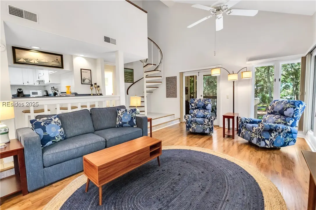 Photo of Listing #454162