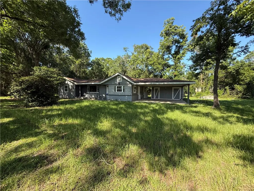 4427 Pine Valley Road, Waycross
