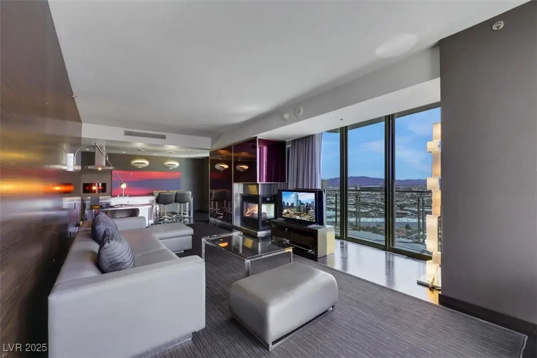 Photo of Listing #2692249