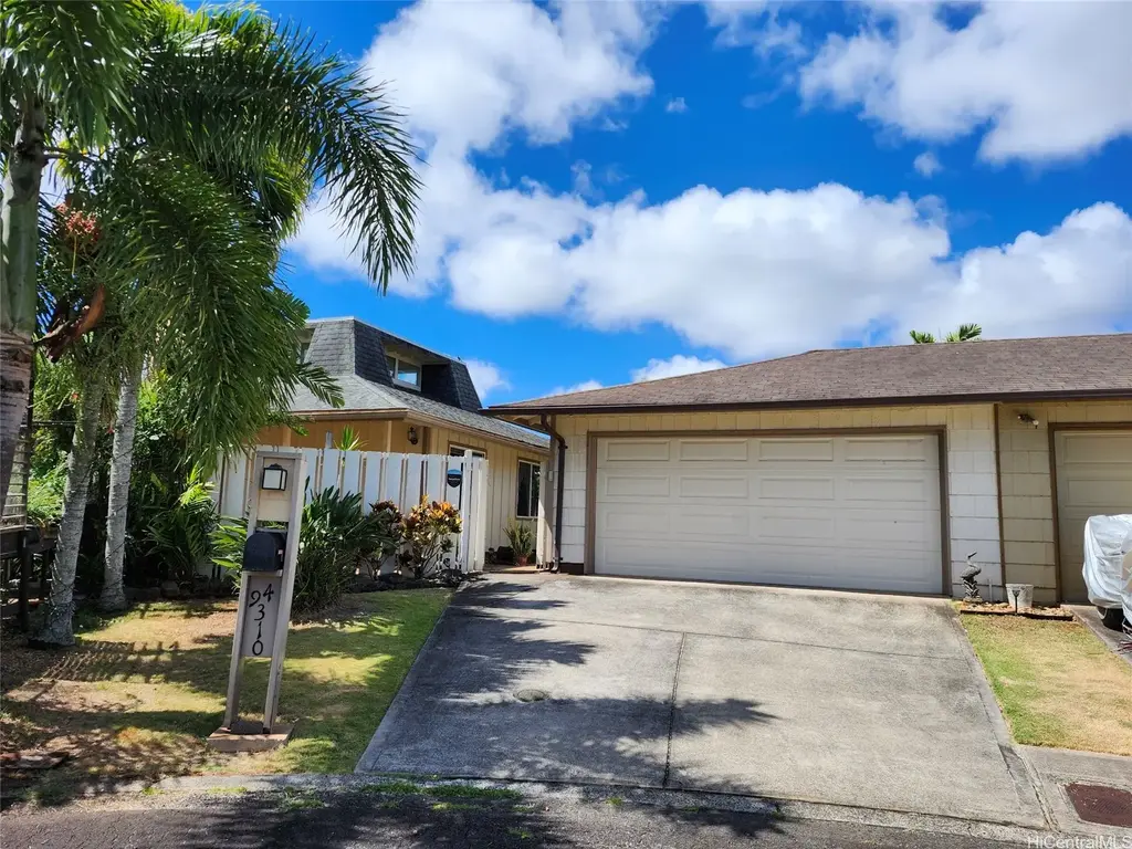 94-310 Kikiula Place, Mililani