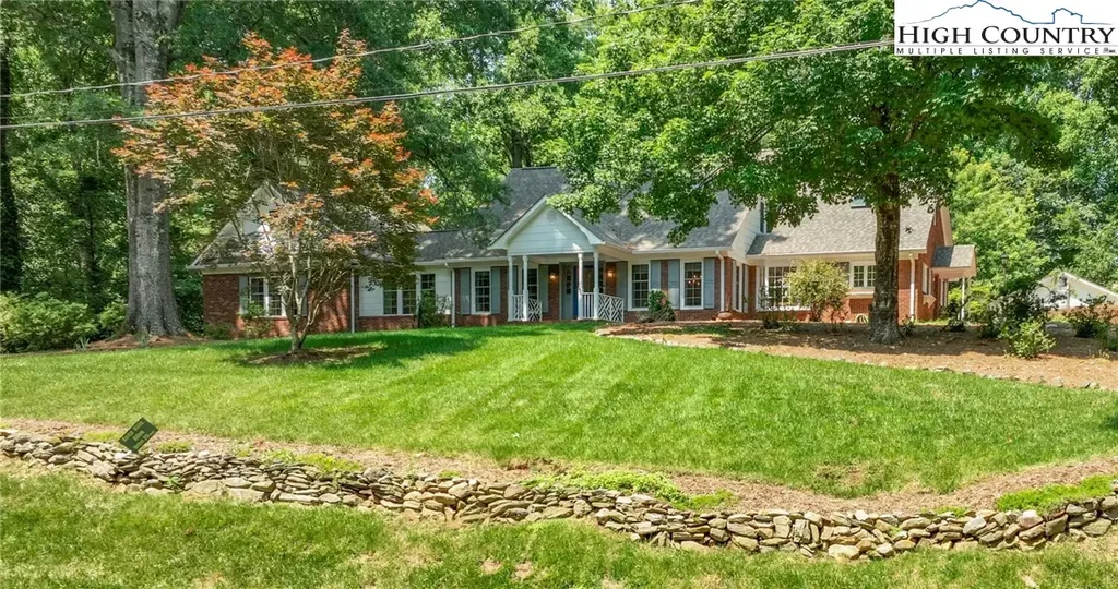 465 Forest Drive, Wilkesboro