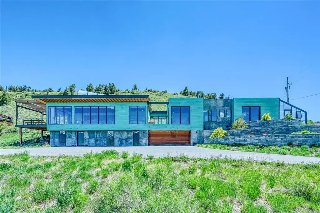 421 Z Road, Silverthorne
