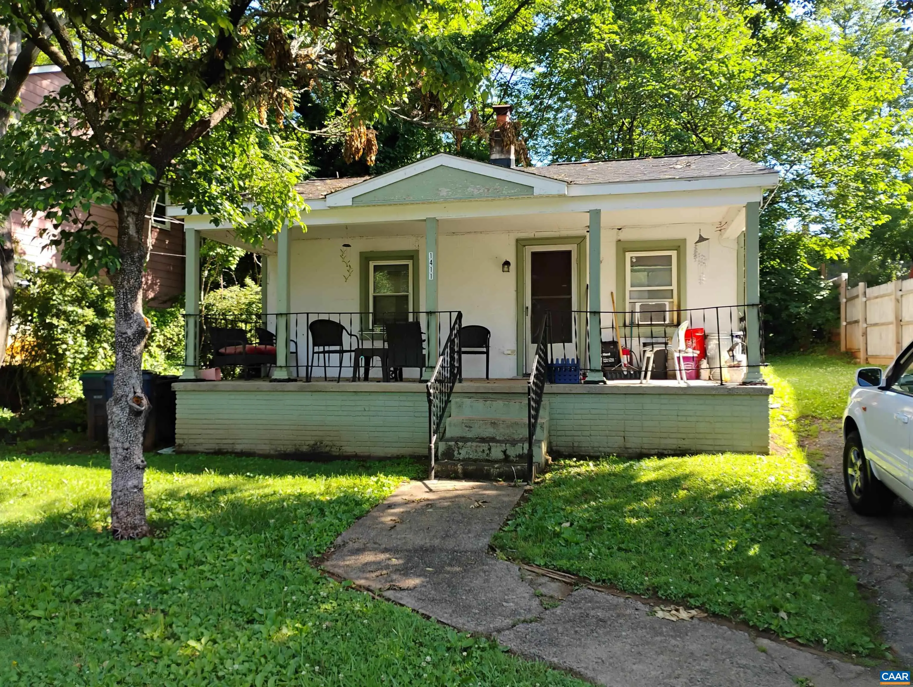 1411 Vine St, Charlottesville