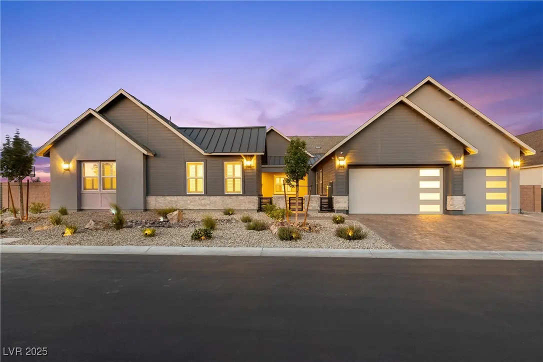 Photo of Listing #2691903