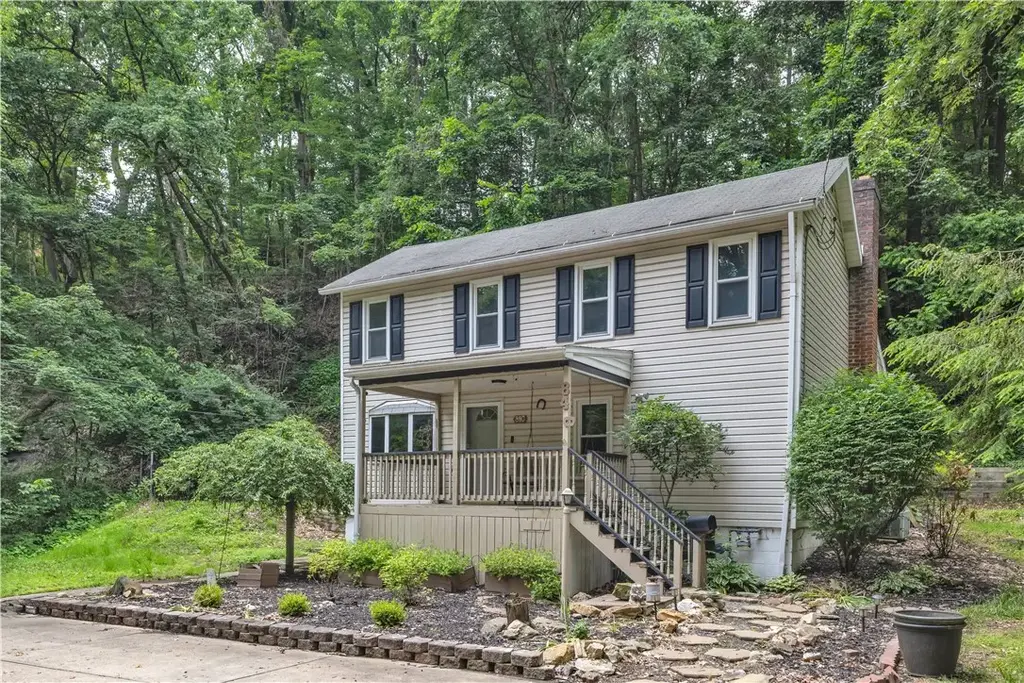 840 Robb Hollow Road , Mt Lebanon