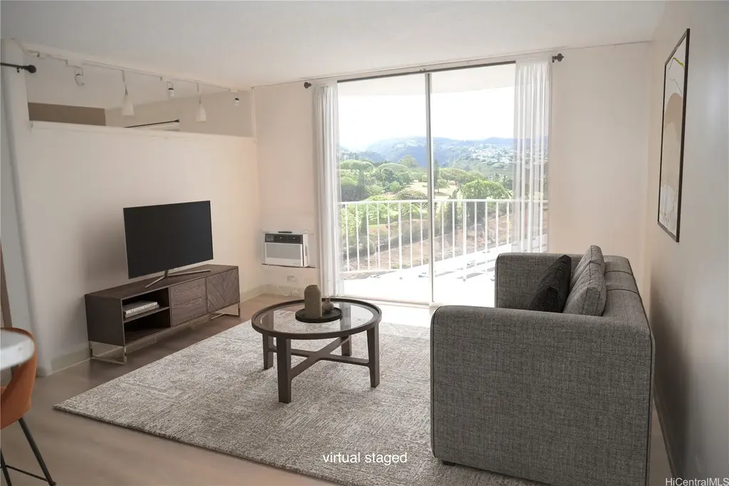 98-1038 Moanalua Road # 7-1706, Aiea