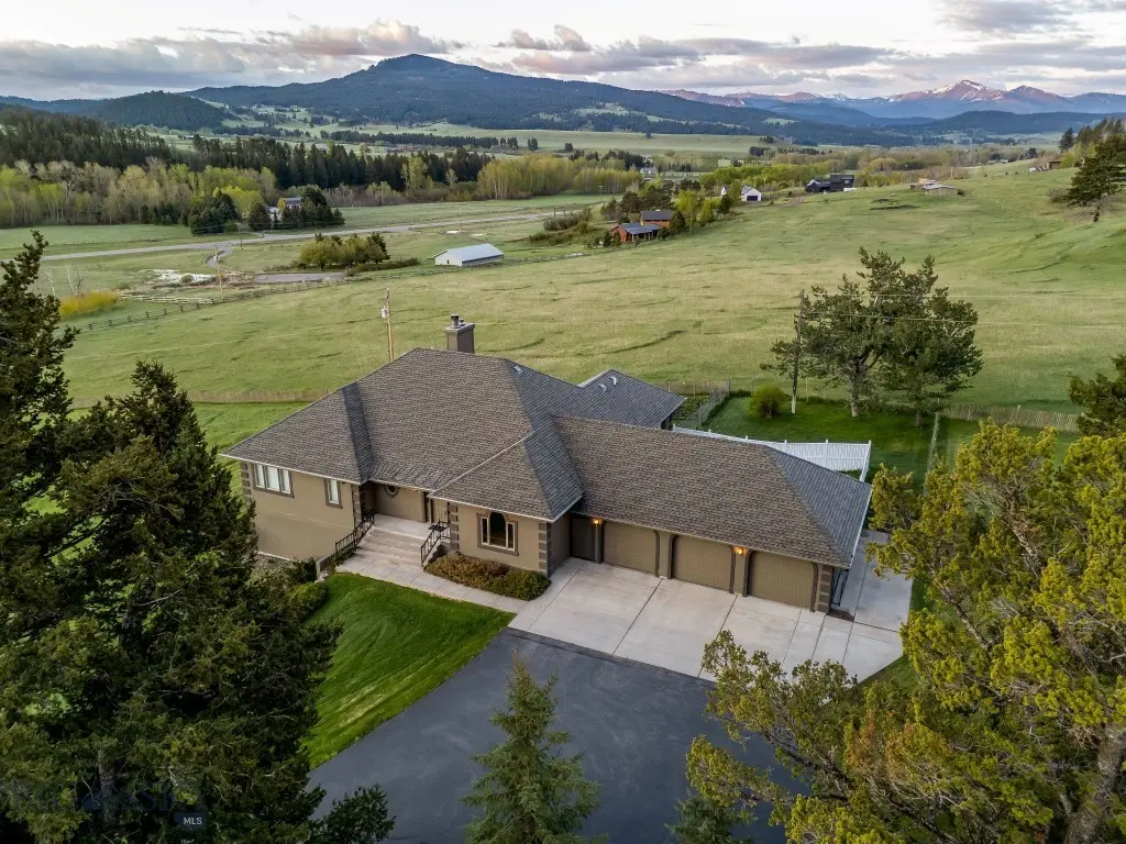 10423 Bridger Canyon Road, Bozeman