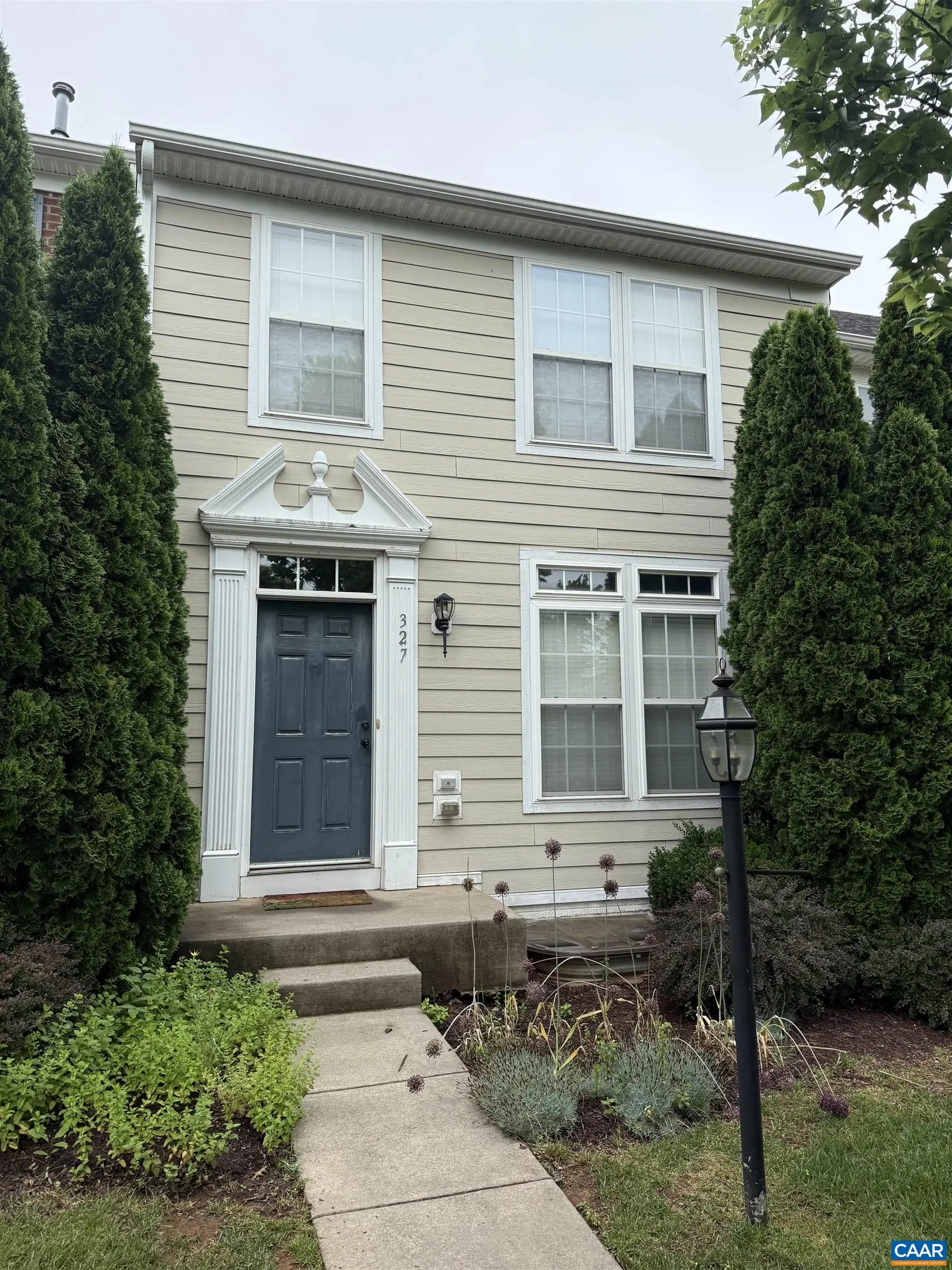 327 Rolkin Rd, Charlottesville