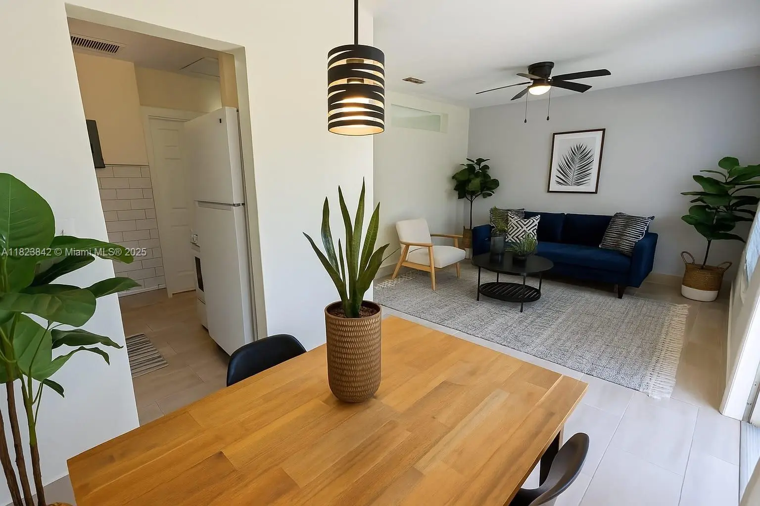 Photo of Listing #A11823842