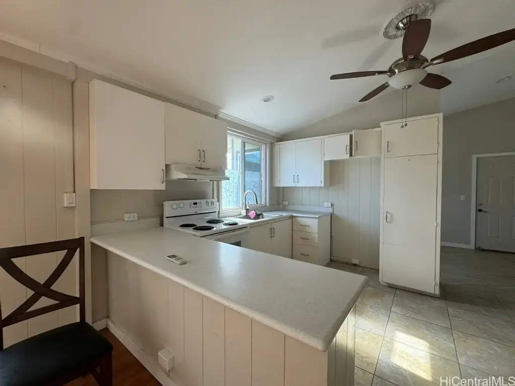 99-146 Kulina Street, Aiea