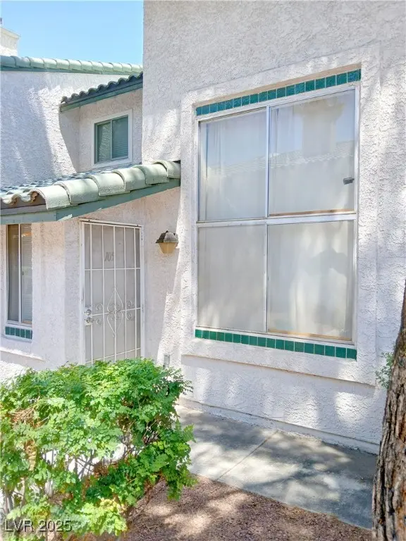 Photo of Listing #2693571