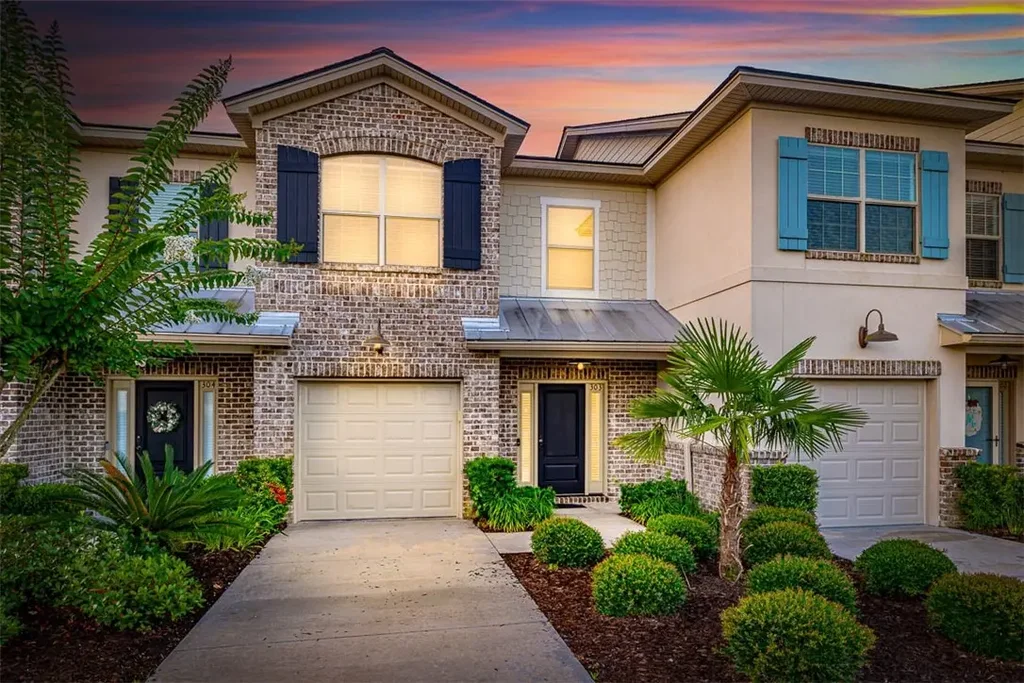 303 Mariners Circle, St Simons Island