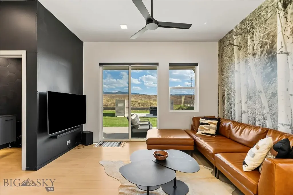 1952 Little Cottage Lane, Bozeman