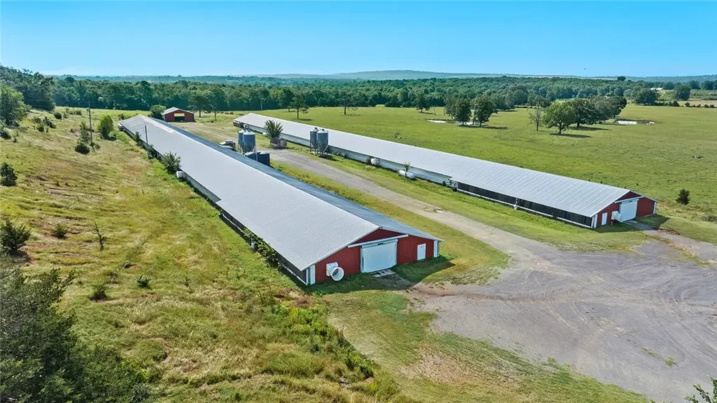 37764 Petetree Road, Wister