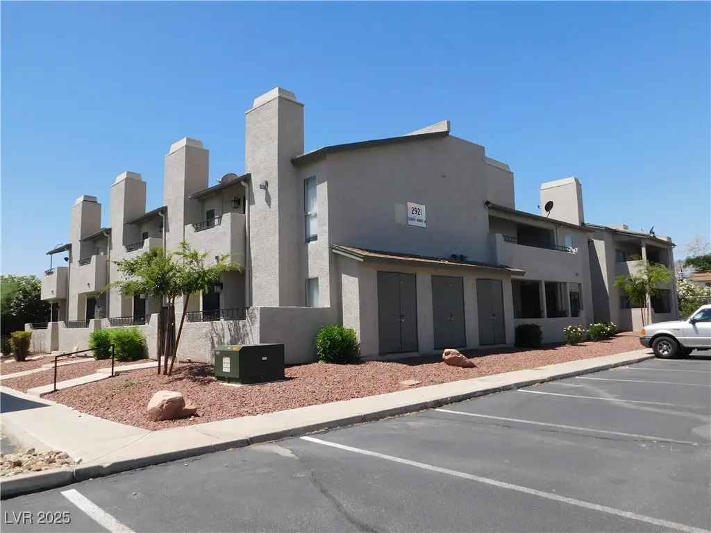 Photo of Listing #2693934