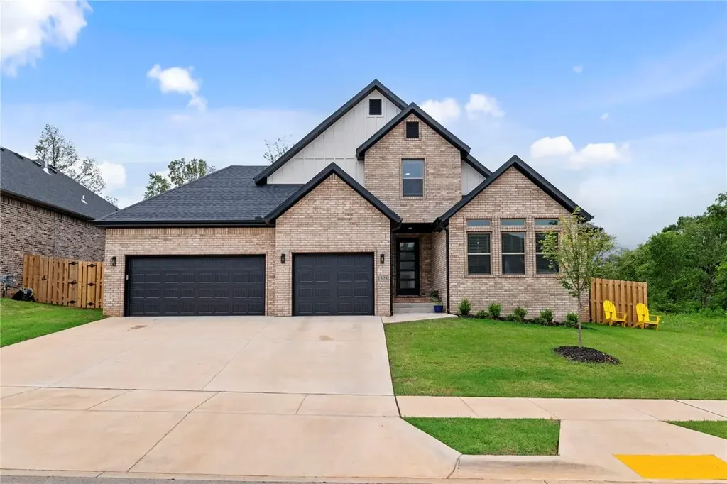 1523 Padova Avenue, Tontitown