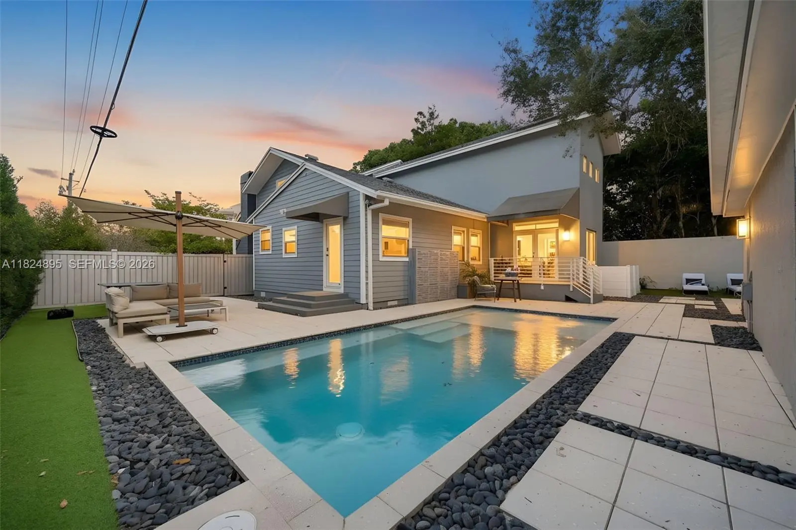 Photo of Listing #A11824895