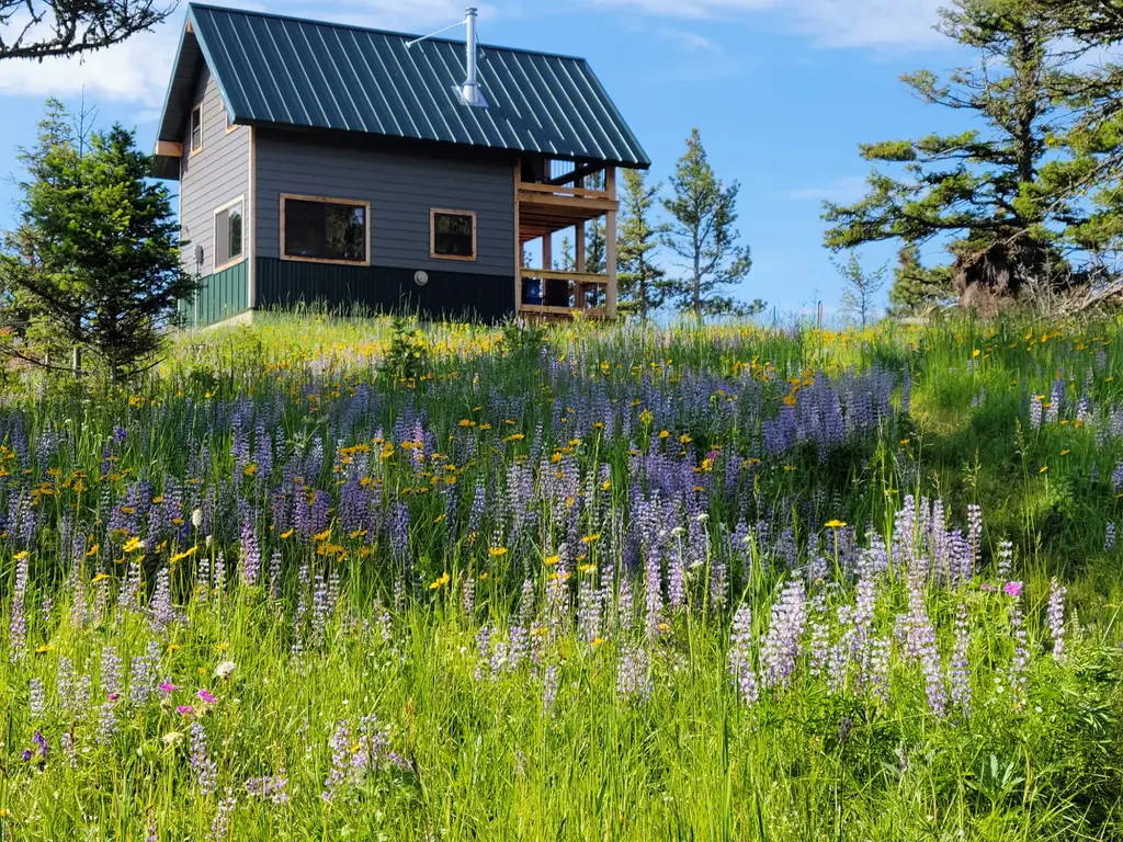 153 Black Canyon Lane, Cascade