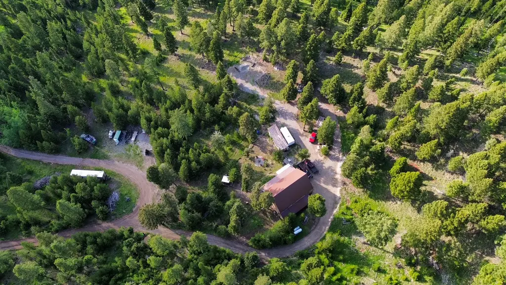 912 Muskrat Road, Helmville
