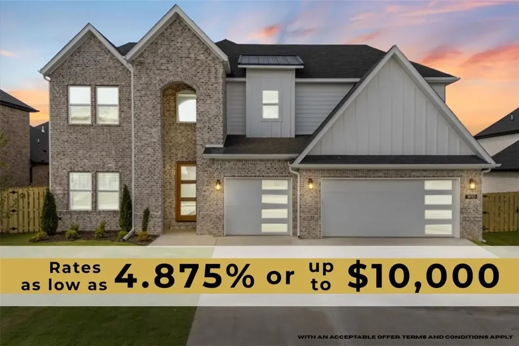 1910 Mumbai Road, Centerton