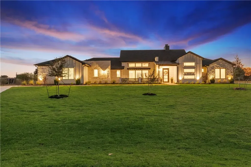 5632 Mill Water Court, Bryan