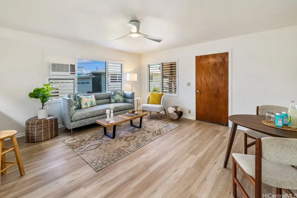 98-219 Pahemo Street, Aiea