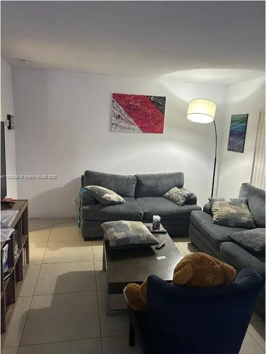 Photo of Listing #A11826546