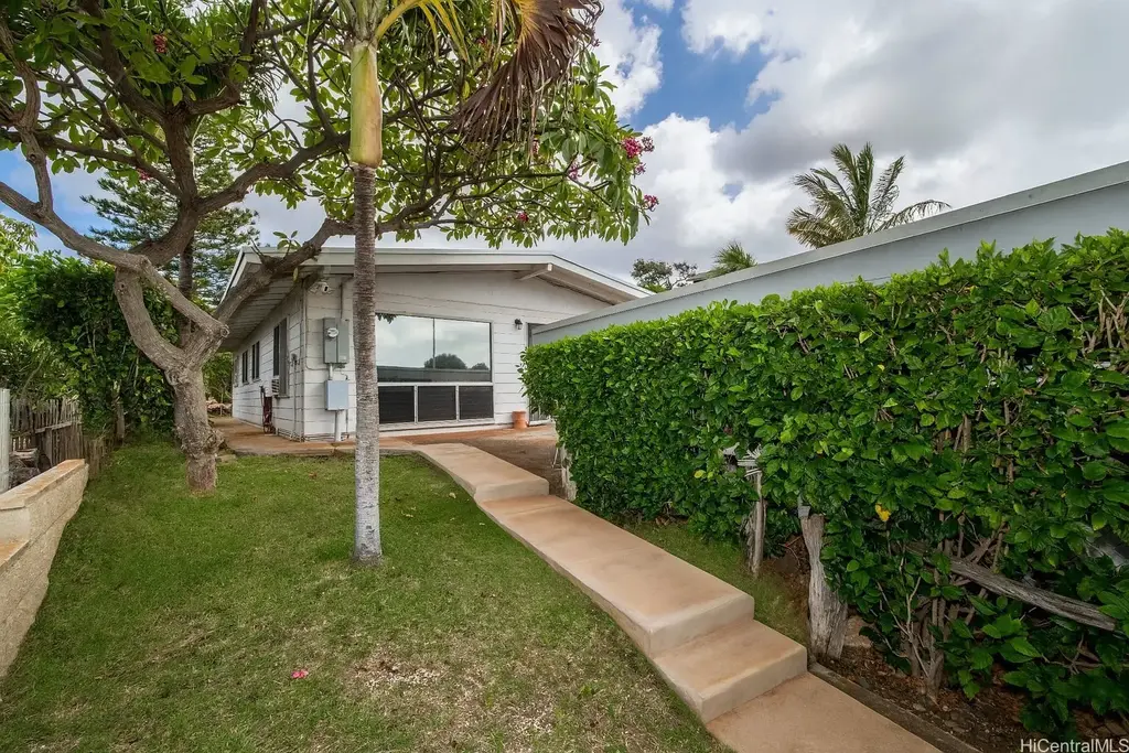 92-1020 Palailai Place, Kapolei