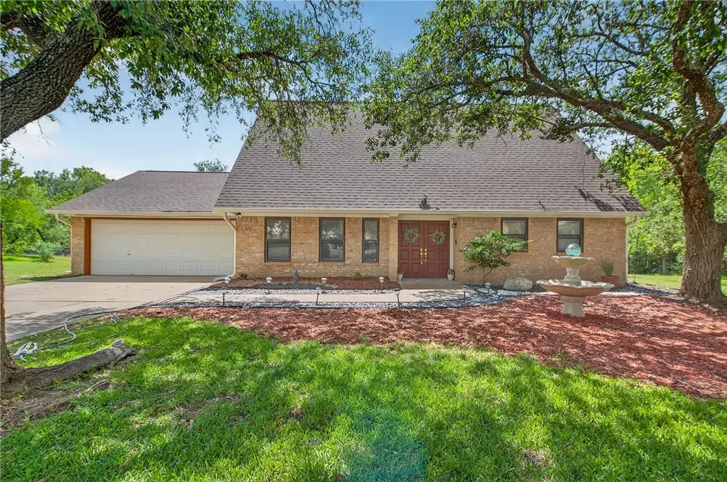 3501 Broad Oak Circle, Bryan