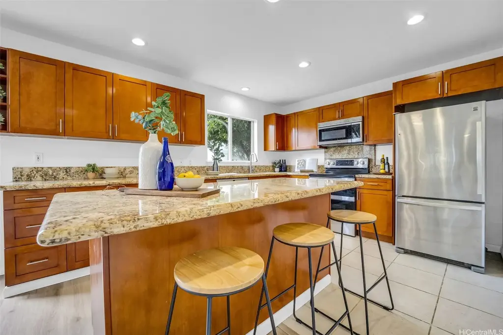 94-1023 Maiau Street # 172, Waipahu