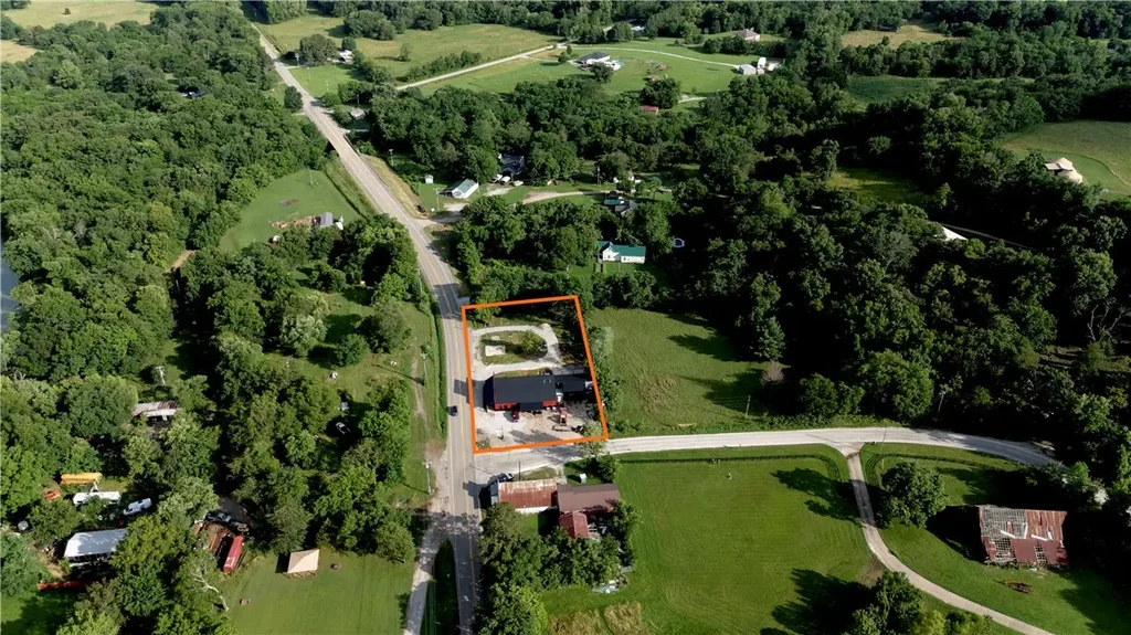 20553 Durham Mccord Rd, Elkins