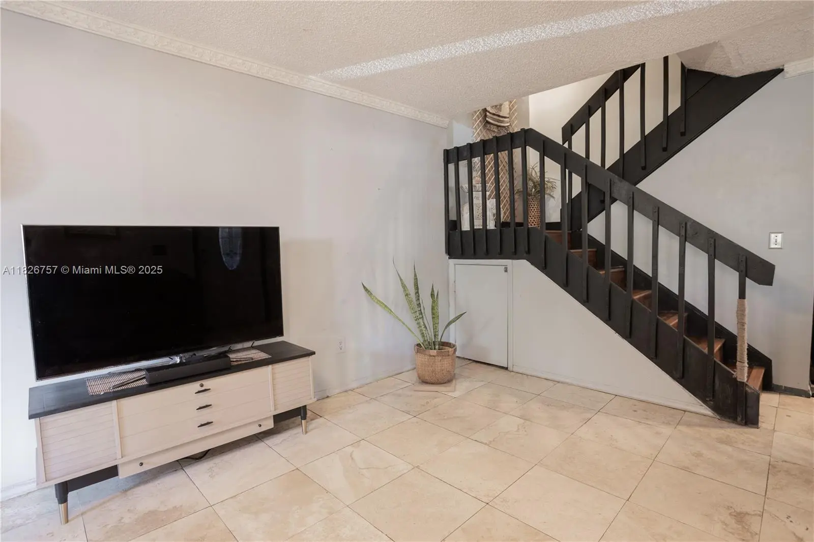 Photo of Listing #A11826757