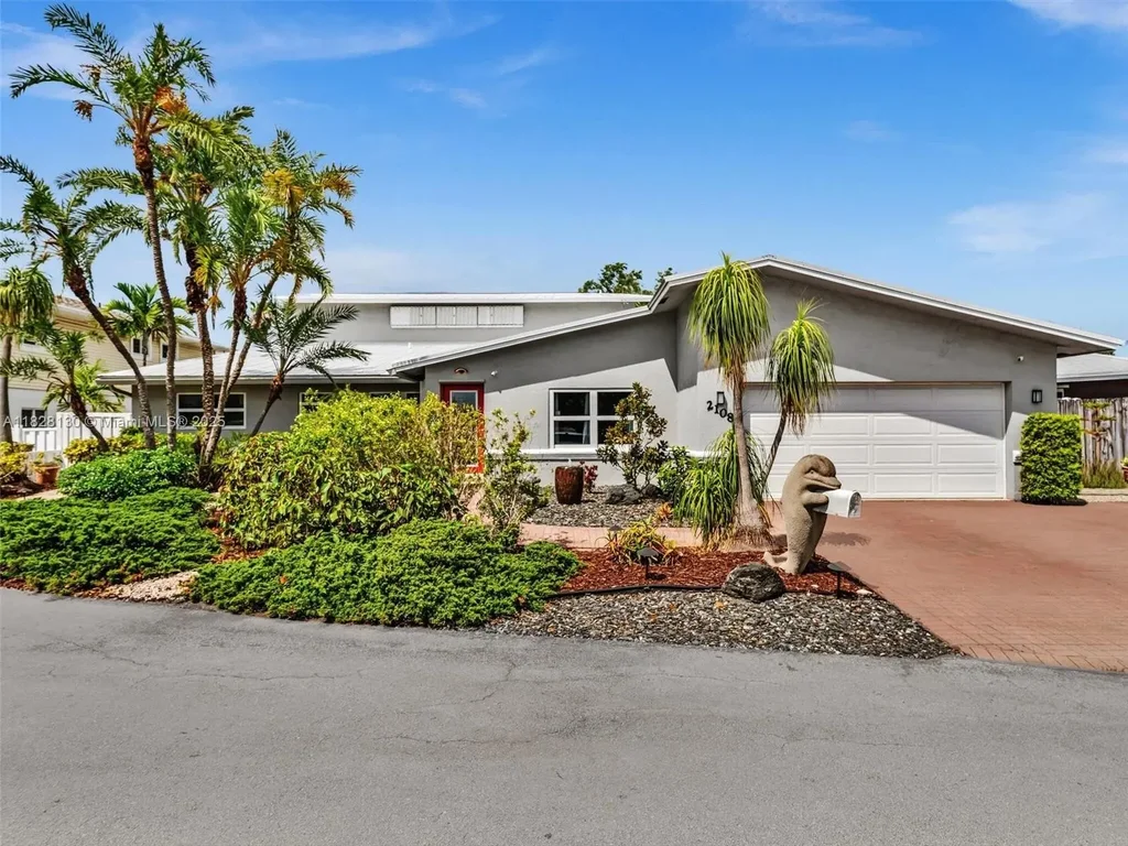 2108 Ne 24th St, Wilton Manors