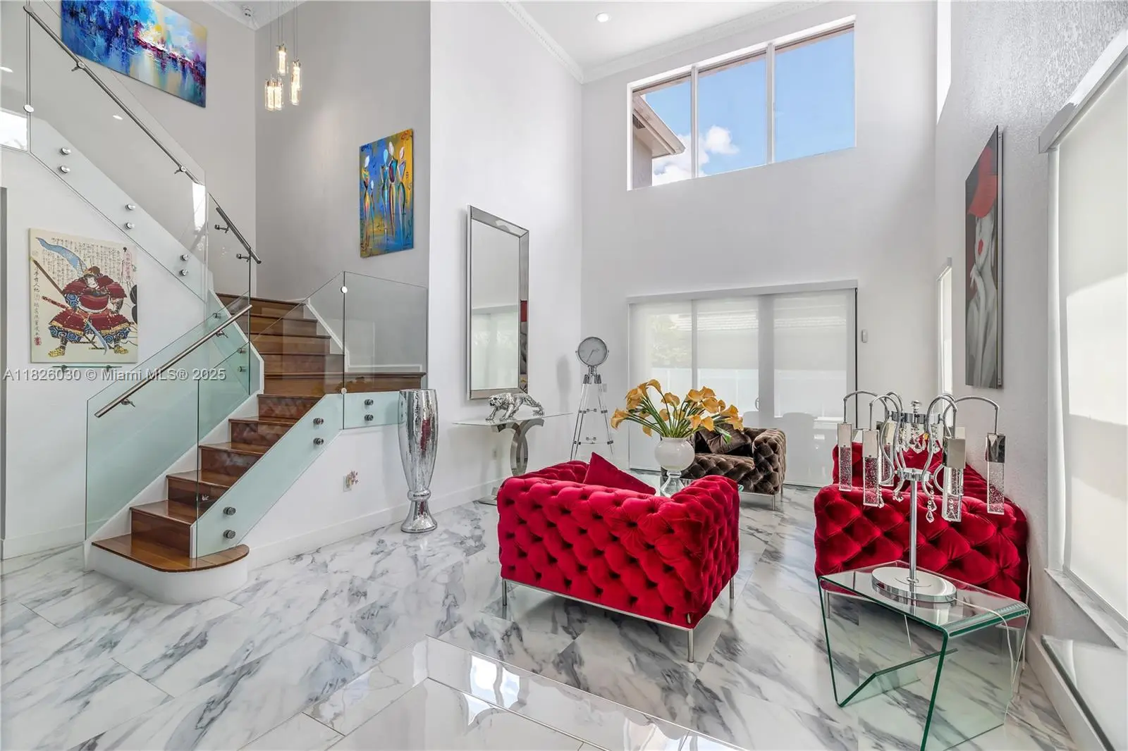 Photo of Listing #A11826030