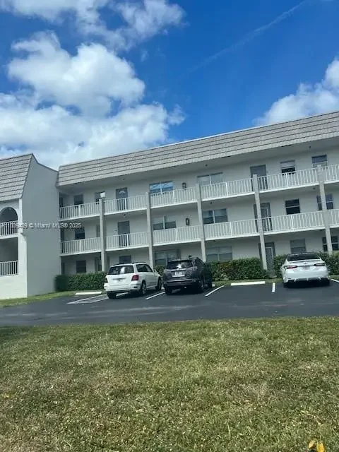 Photo of Listing #A11809439